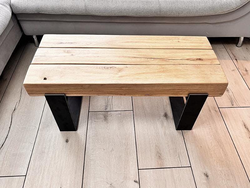 Couchtisch 100 cm aus antiker Eiche – Ansicht von oben